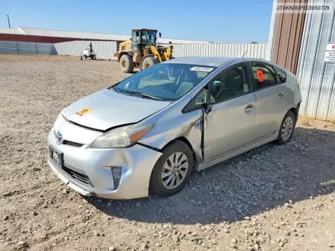 JTDKN3DP2E3050729 — 2014 Toyota Prius, Повреждения со всех сторон, фото до ремонта