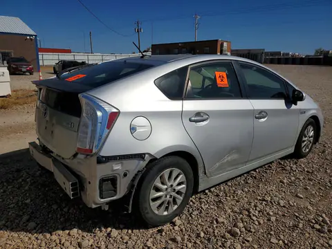 2014 Toyota Prius Plug-In Hybrid Base VIN JTDKN3DP2E3050729 фото 3