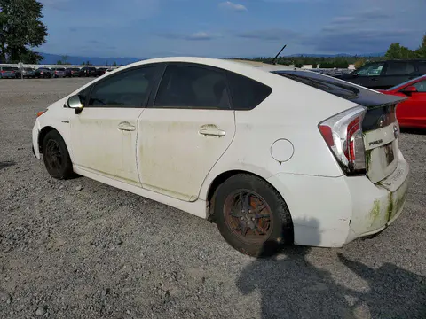 2014 Toyota Prius VIN JTDKN3DUXE0382246 фото 2