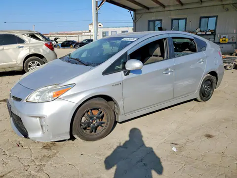 2014 Toyota Prius VIN JTDKN3DUXE1823741 фото 1