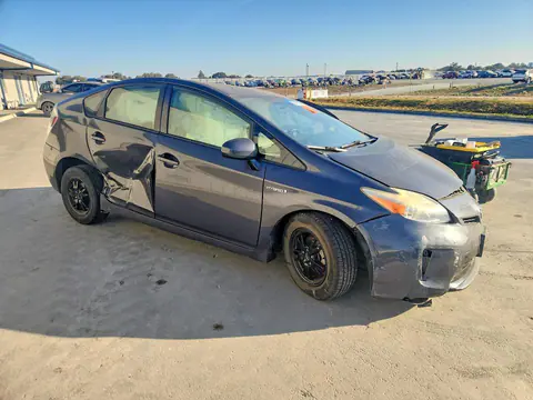 2014 Toyota Prius VIN JTDKN3DU5E1746969 фото 4