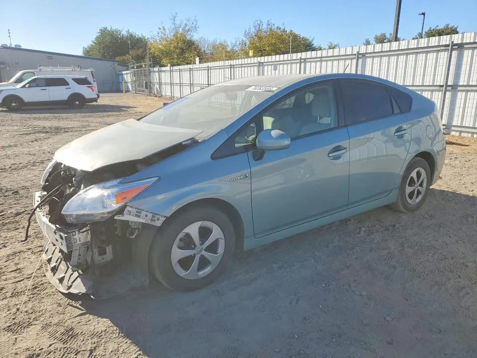 2014 Toyota Prius VIN JTDKN3DU0E1831654 фото 1
