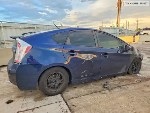 JTDKN3DU9E1755657 — 2014 Toyota Prius, фото 3 с аукциона Copart, Пожар