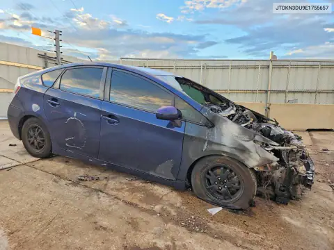 JTDKN3DU9E1755657 — 2014 Toyota Prius, фото 4 с аукциона Copart, Пожар