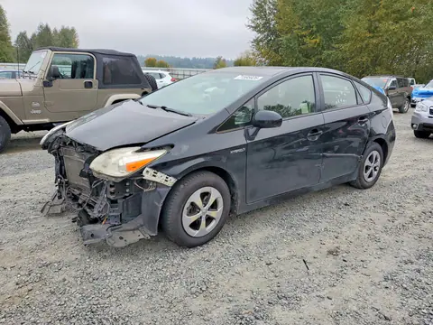 JTDKN3DU9E0361601 — 2014 Toyota Prius, Передняя часть, фото до ремонта