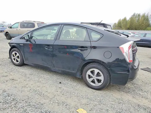 2014 Toyota Prius Two VIN JTDKN3DU9E0361601 фото 2