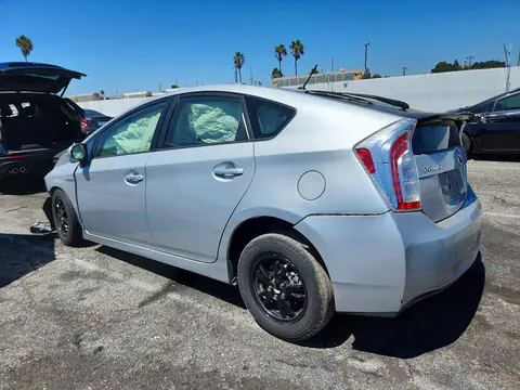 2015 Toyota Prius VIN JTDKN3DU2F0436480 фото 2