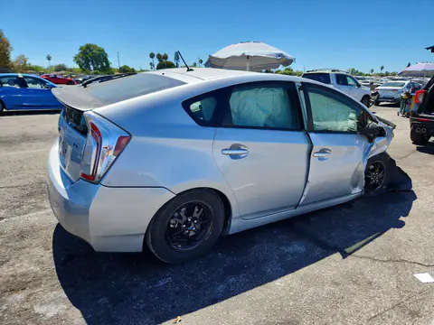 2015 Toyota Prius VIN JTDKN3DU2F0436480 фото 3