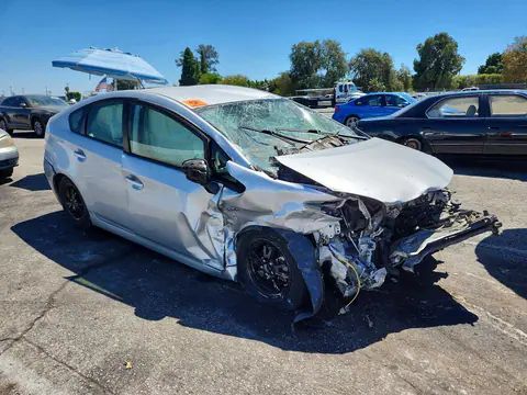 2015 Toyota Prius VIN JTDKN3DU2F0436480 фото 4