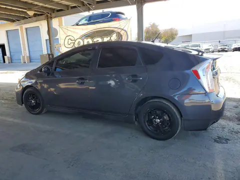 2015 Toyota Prius VIN JTDKN3DU7F0465554 фото 2