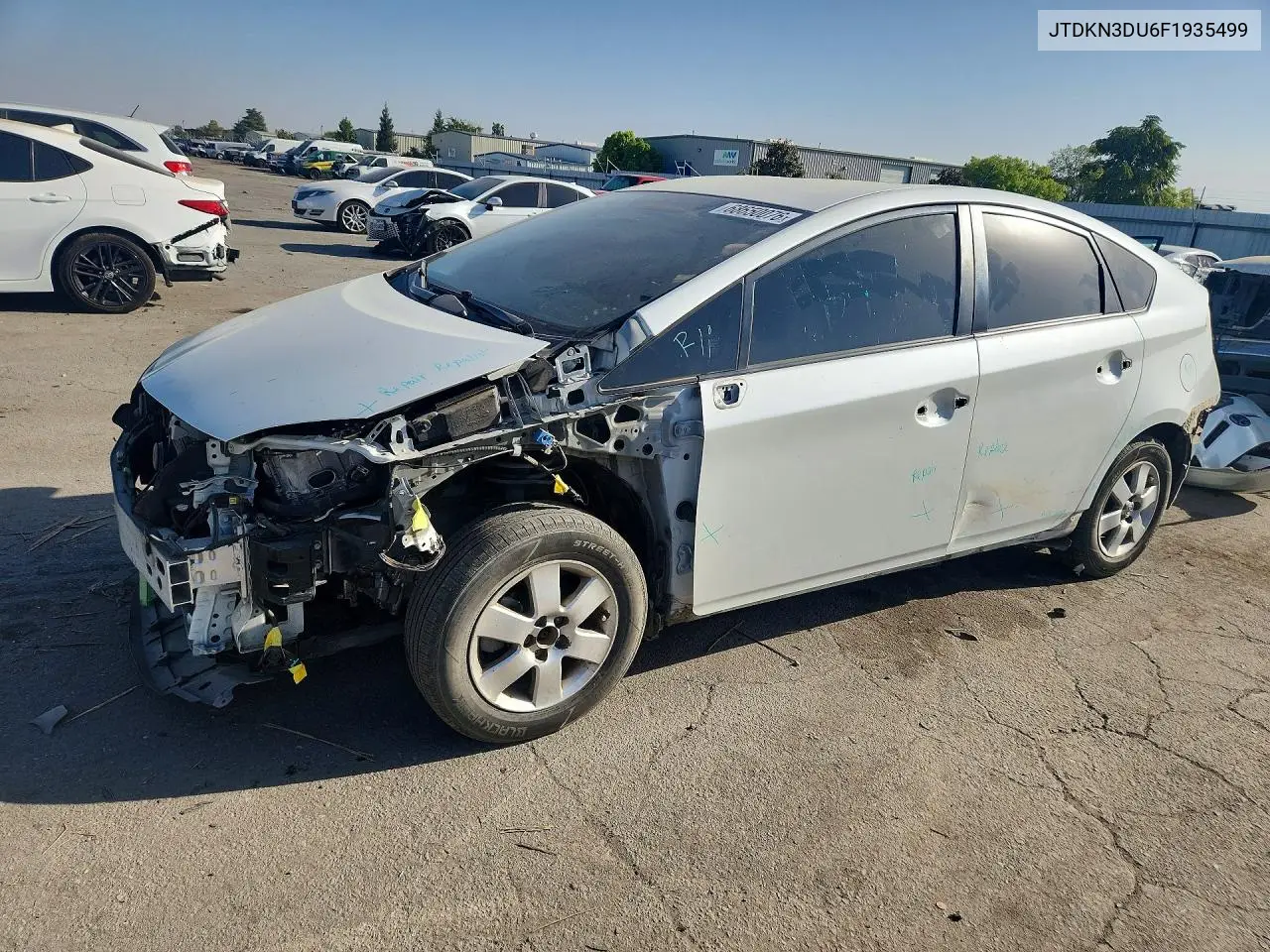 2015 Toyota Prius Three VIN JTDKN3DU6F1935499 фото 1