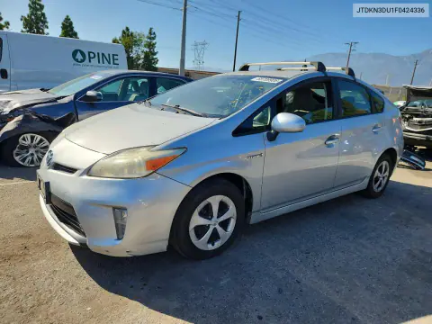 JTDKN3DU1F0424336 — 2015 Toyota Prius, Вандализм, фото до ремонта