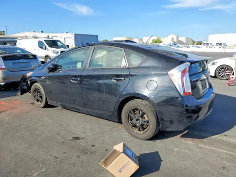 2015 Toyota Prius VIN JTDKN3DU7F1919246 фото 2