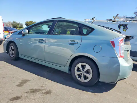 2015 Toyota Prius VIN JTDKN3DU4F1981431 фото 2