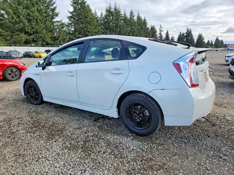 2015 Toyota Prius VIN JTDKN3DU2F1884048 фото 2