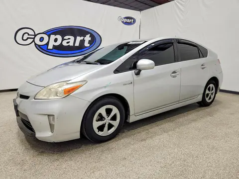 JTDKN3DU1F0427477 — 2015 Toyota Prius, Задняя часть (Rear End), фото до ремонта