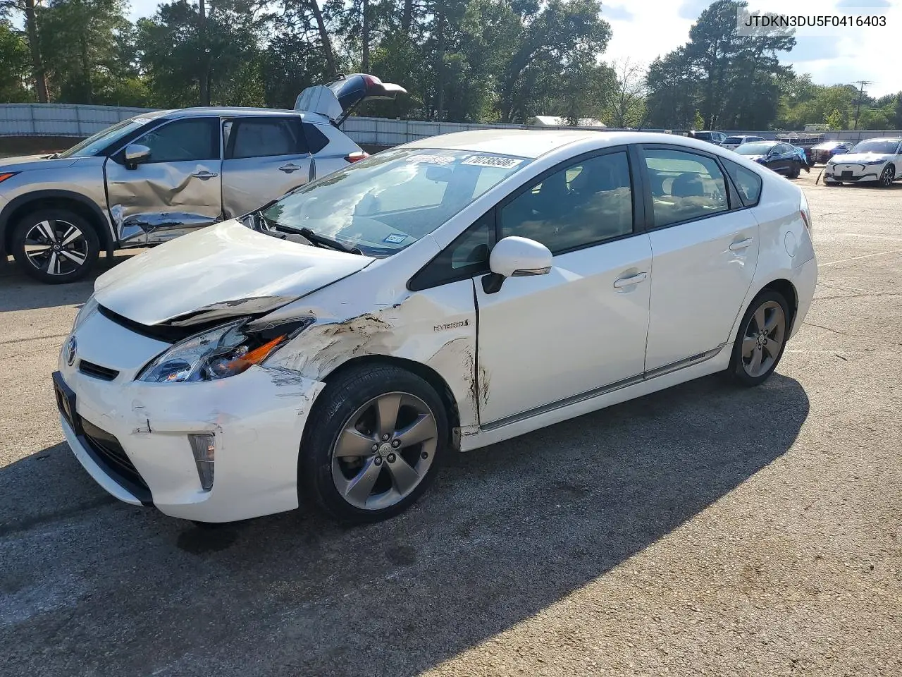 JTDKN3DU5F0416403 Toyota Prius 2015 — повреждение Передняя часть, фото до ремонта