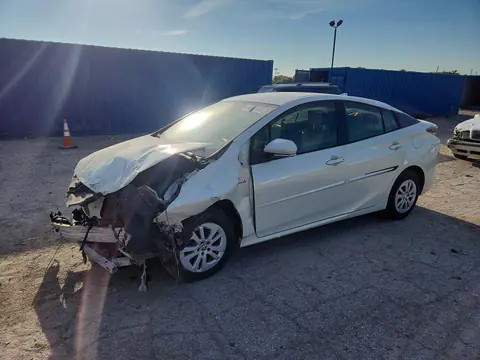 JTDKBRFU7G3513658 — 2016 Toyota Prius, Передняя часть (Front End), фото до ремонта