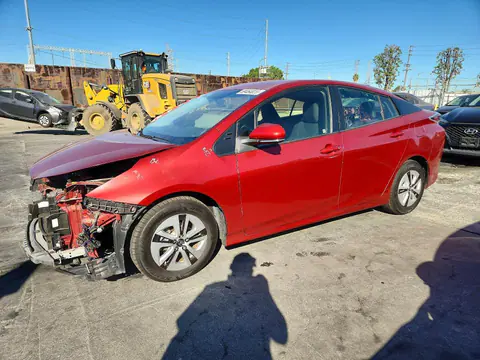 JTDKBRFU6G3524134 — 2016 Toyota Prius, Передняя часть (Front End), фото до ремонта