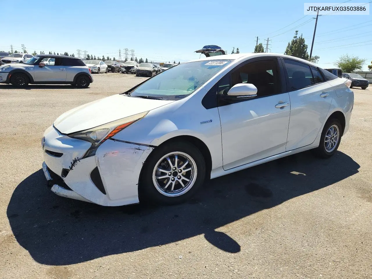 2016 Toyota Prius Two Eco VIN JTDKARFUXG3503886 фото 1