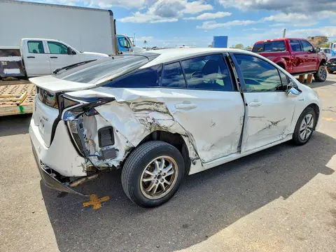 2017 Toyota Prius VIN JTDKARFU8H3048280 фото 3