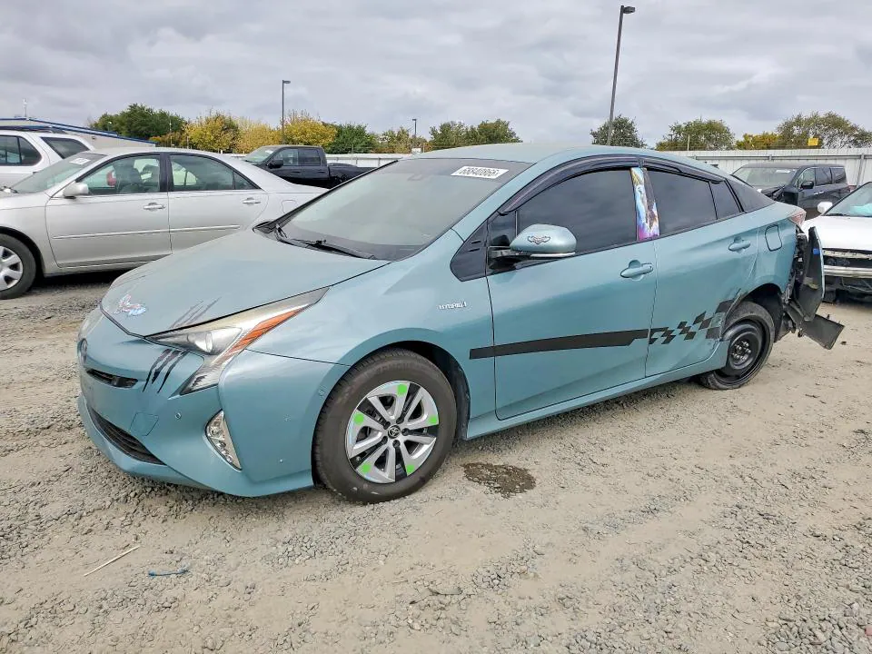 2017 Toyota Prius VIN JTDKBRFU2H3047283 фото 1