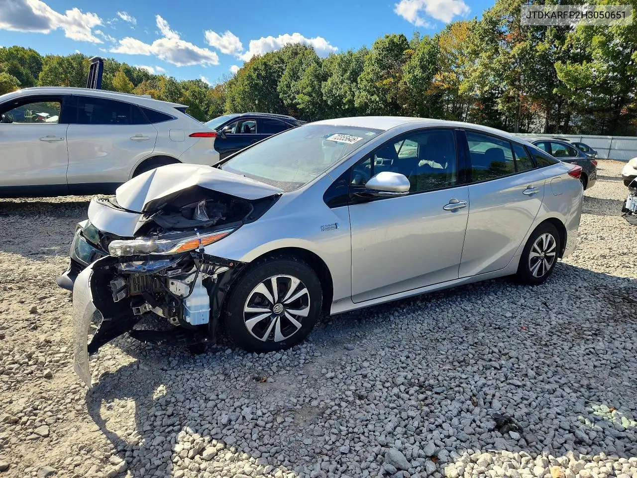 2017 Toyota Prius Prime Premium VIN JTDKARFP2H3050651 фото 1