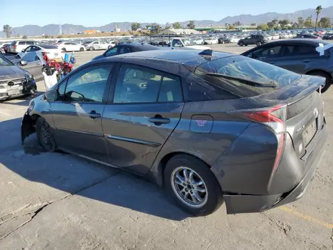 2017 Toyota Prius VIN JTDKARFU2H3040448 фото 2