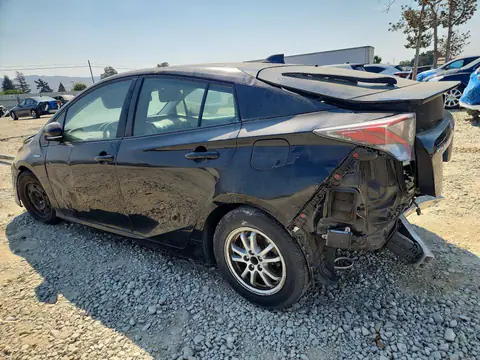 JTDKARFUXJ3551993 — 2018 Toyota Prius, фото 2 с аукциона Copart 13.10.2026, Задняя часть