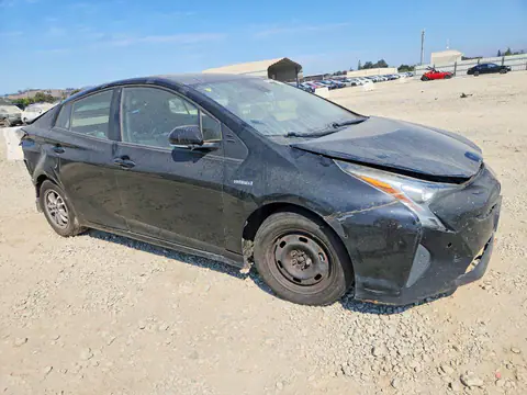 JTDKARFUXJ3551993 — 2018 Toyota Prius, фото 4 с аукциона Copart 13.10.2026, Задняя часть