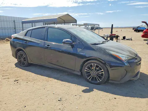 2018 Toyota Prius VIN JTDKBRFU9J3072932 фото 4