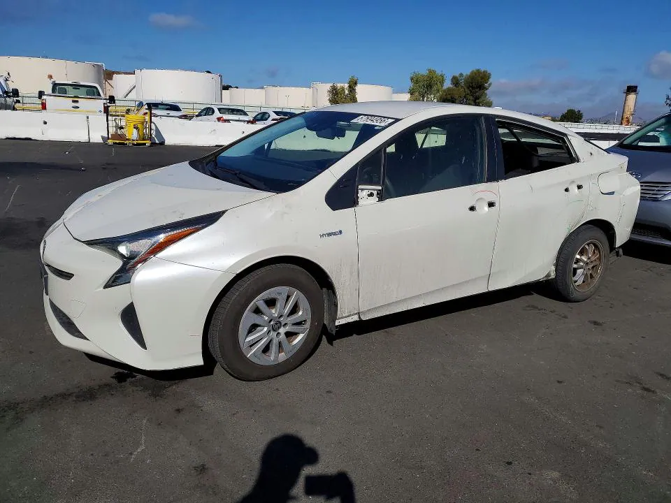2018 Toyota Prius VIN JTDKBRFU2J3076255 фото 1