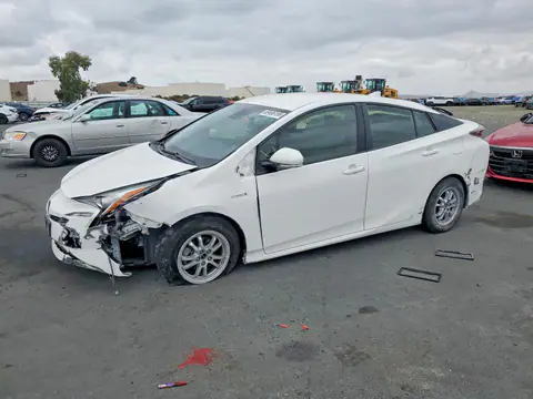 JTDKBRFU1J3583549 — 2018 Toyota Prius, Передняя часть (Front End), фото до ремонта