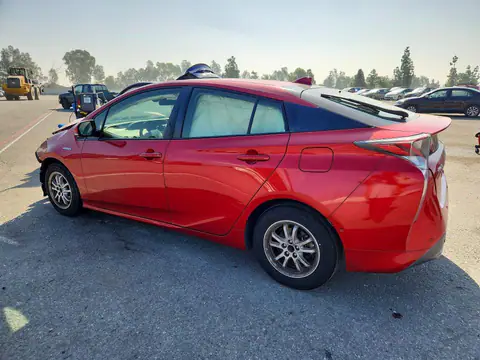 2018 Toyota Prius VIN JTDKBRFUXJ3586191 фото 2