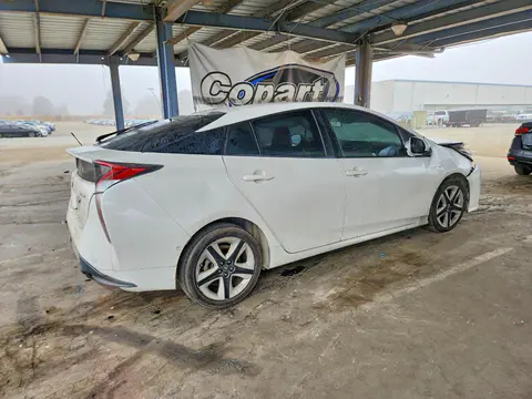2018 Toyota Prius VIN JTDKARFU0J3065127 фото 3