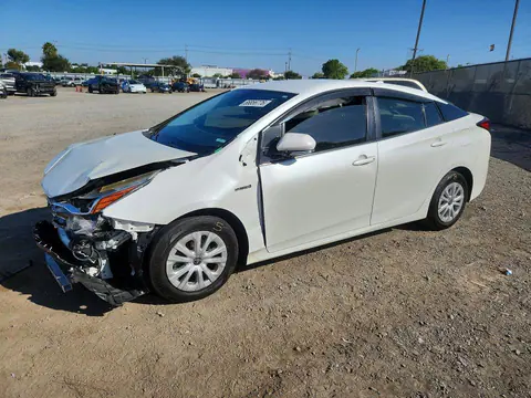 JTDKARFU0K3077134 — 2019 Toyota Prius, Передняя часть (Front End), фото до ремонта