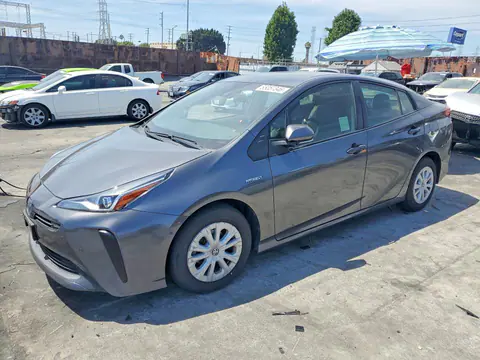 2021 Toyota Prius VIN JTDKAMFU9M3132976 фото 1
