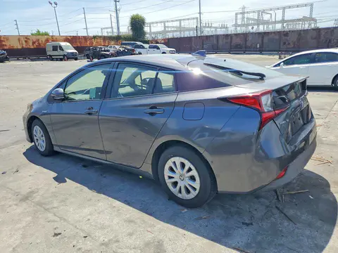 2021 Toyota Prius VIN JTDKAMFU9M3132976 фото 2
