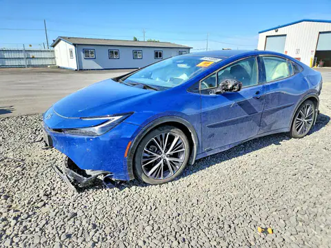 JTDADABU4R3024103 — 2024 Toyota Prius, Передняя часть (Front End), фото до ремонта