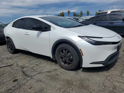 2024 Toyota Prius VIN JTDACAAU8R3046836 фото 4