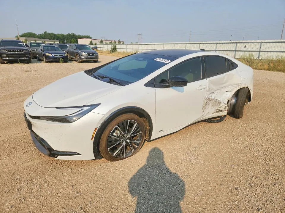 2026 Toyota Prius VIN JTDADABU1T3035776 фото 1