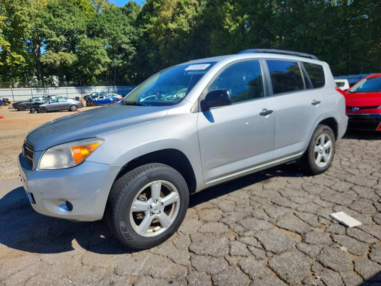2008 Toyota Rav4 Base VIN JTMZD33VX85111125 фото 1