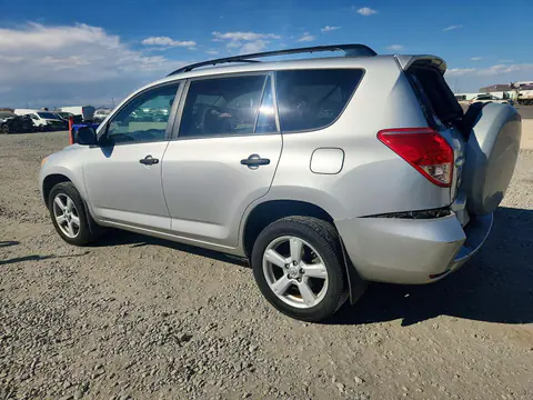 2008 Toyota Rav4 Base VIN JTMBK33V385051647 фото 2