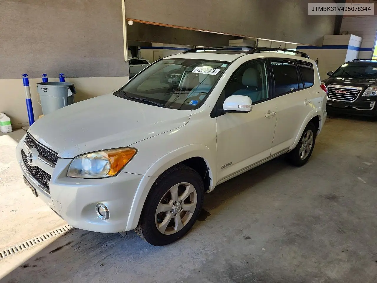 2009 Toyota Rav4 Limited VIN JTMBK31V495078344 фото 1