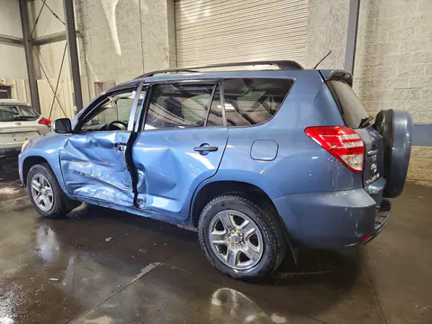 2010 Toyota Rav4 Base VIN JTMBF4DVXAD036826 фото 2