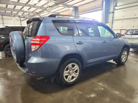 2010 Toyota Rav4 Base VIN JTMBF4DVXAD036826 фото 3