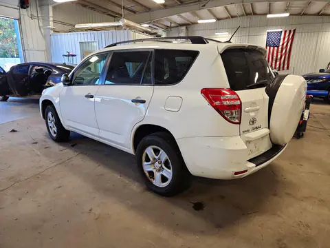 2010 Toyota Rav4 Base VIN 2T3ZF4DV1AW036375 фото 2