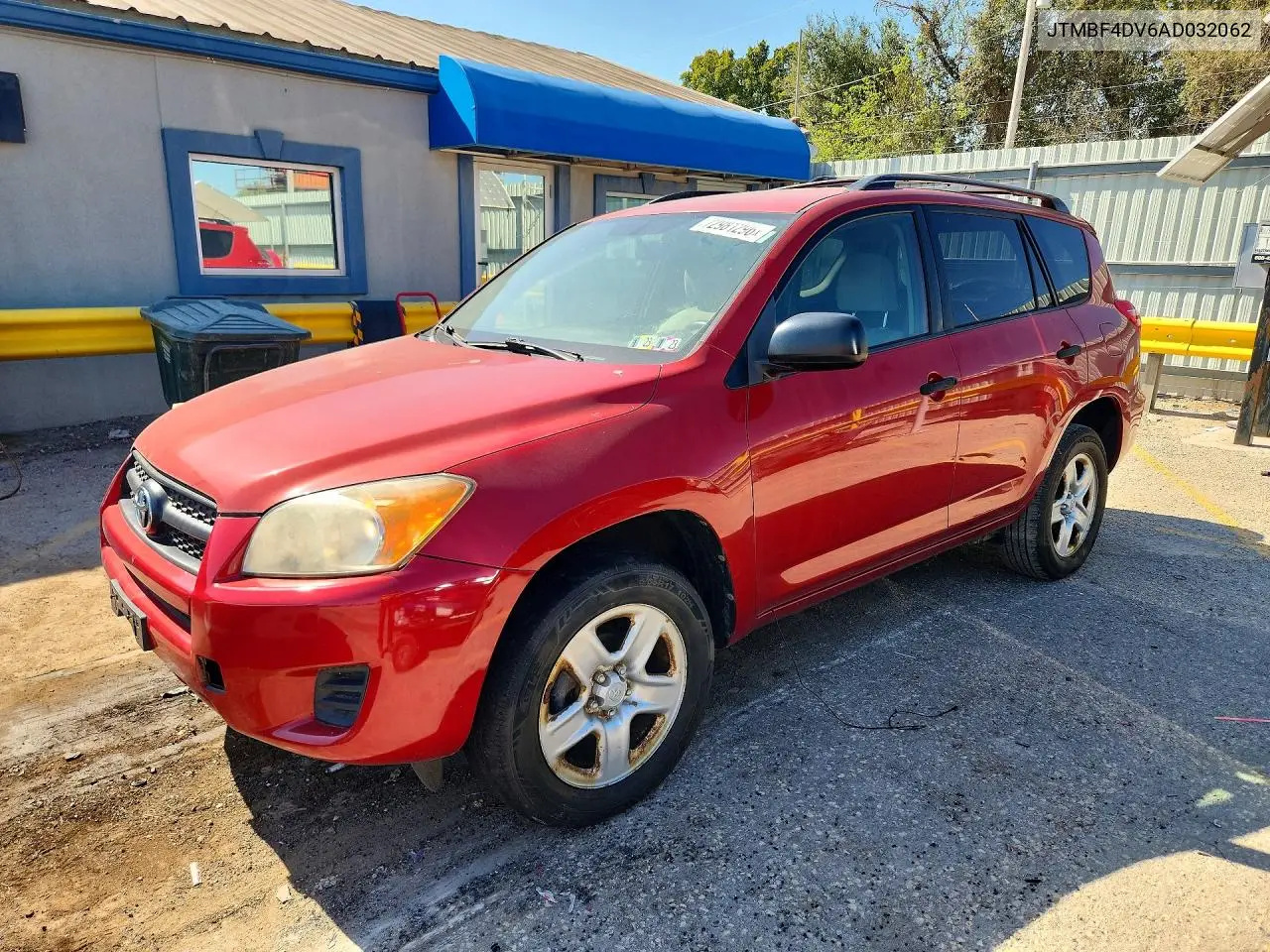 2010 Toyota Rav4 Base VIN JTMBF4DV6AD032062 фото 1