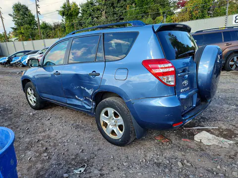 2011 Toyota Rav4 Base VIN JTMBF4DV0BD040949 фото 2