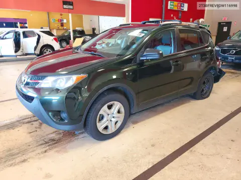 2T3BFREV8DW116998 — 2013 Toyota RAV4, Задняя часть, фото до ремонта